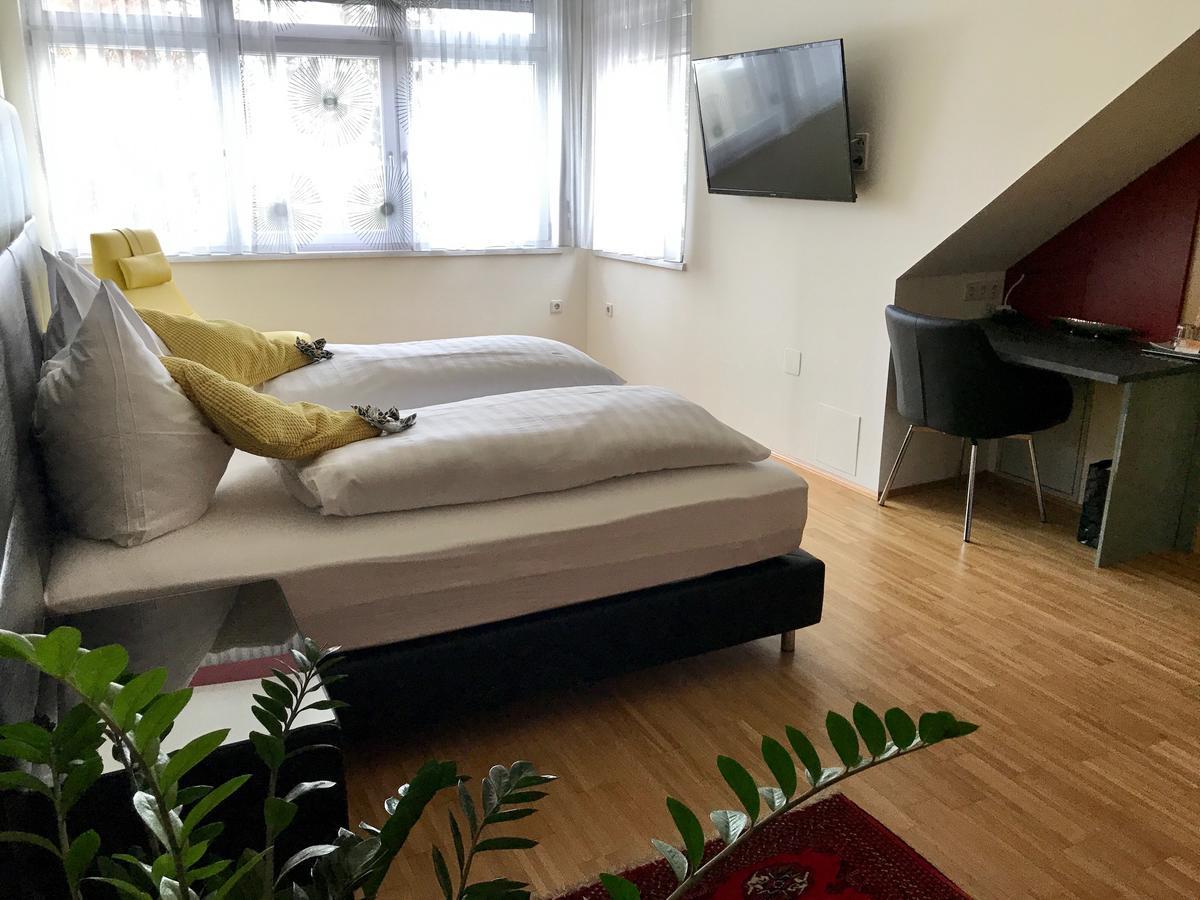 Hotel Bellini Leoben  Bagian luar foto